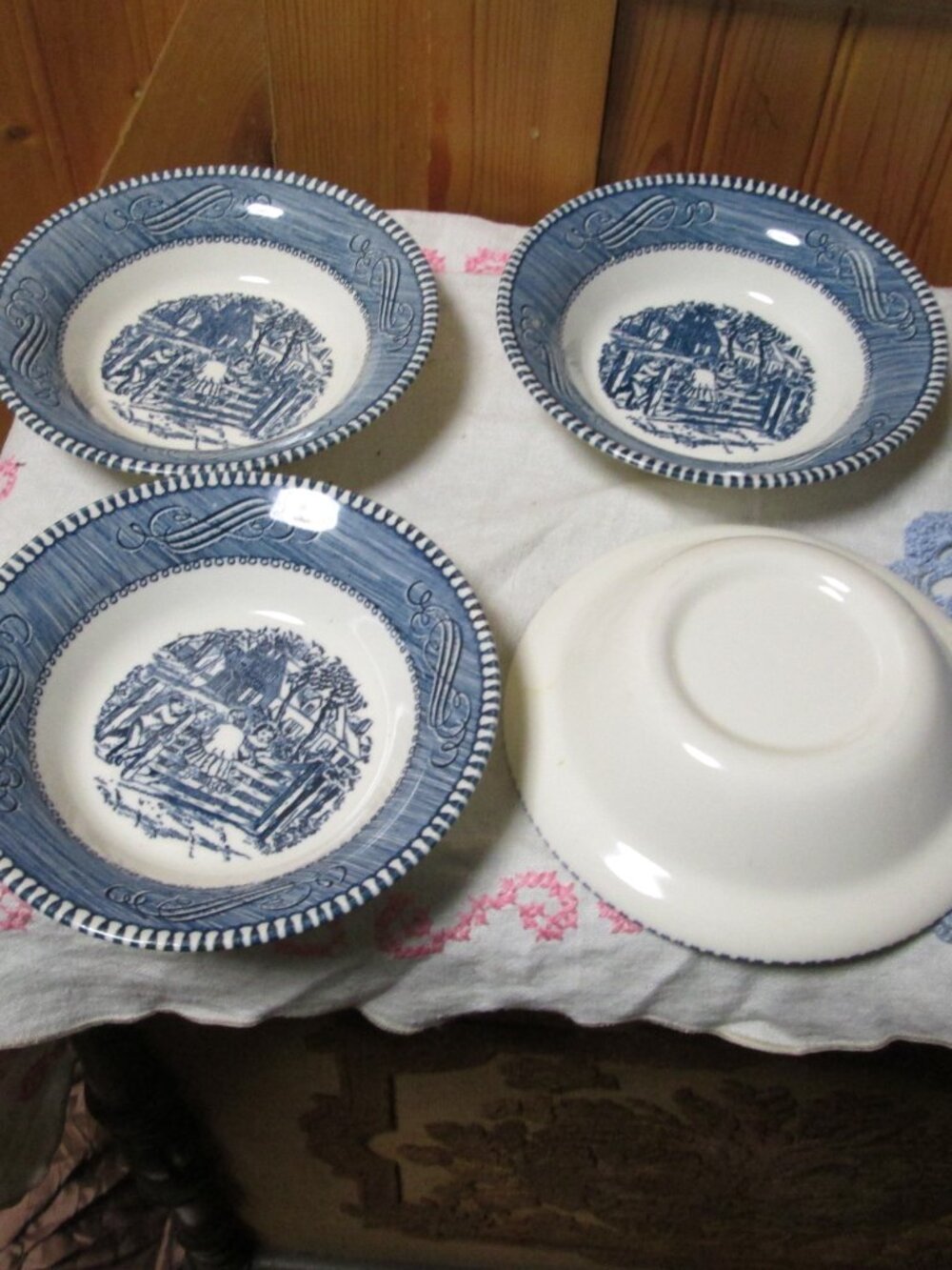 4-Currier Ives Royal dessert bowls ice cream berry bowls 5.5 in Old Farm Gate - Picture 3 of 4